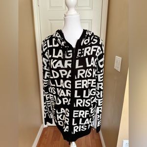 Hoddie open zipper sweater size M 100% acrylic